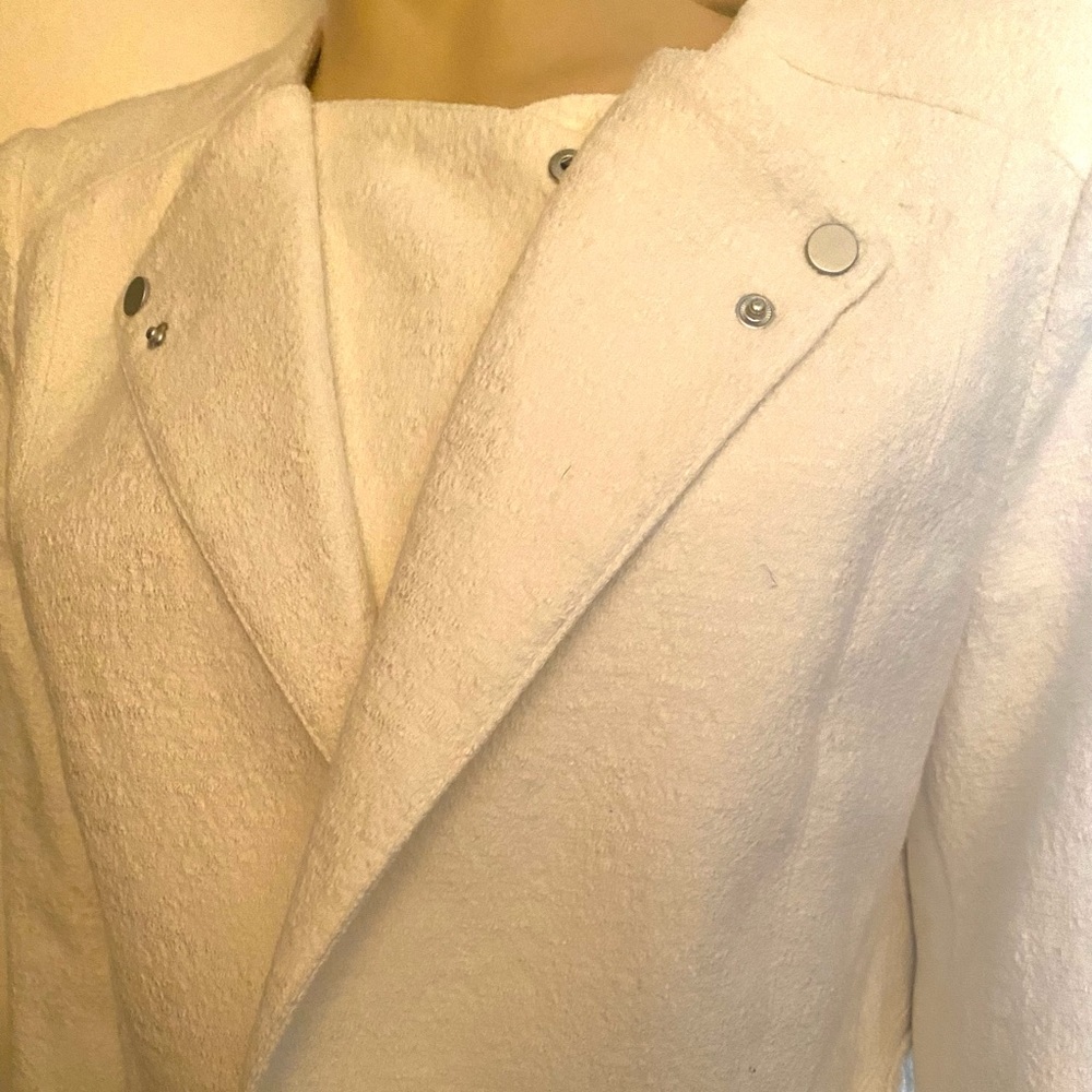 BCBG OFF WHITE BOSS Shirt zipper detail jacket Size Large